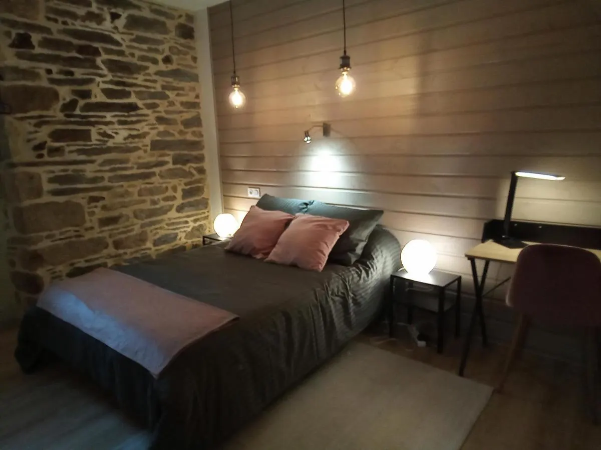 Coeur De Ville Cosy Morlaix 0*,  France